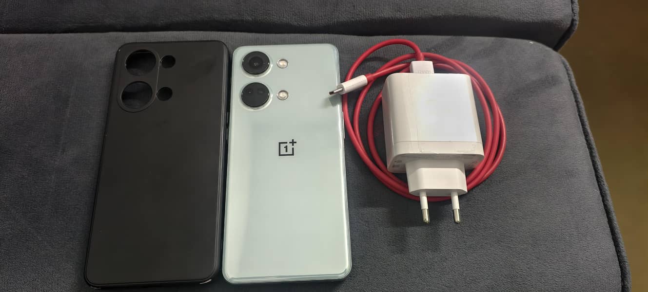 One Plus Ace 2V 0