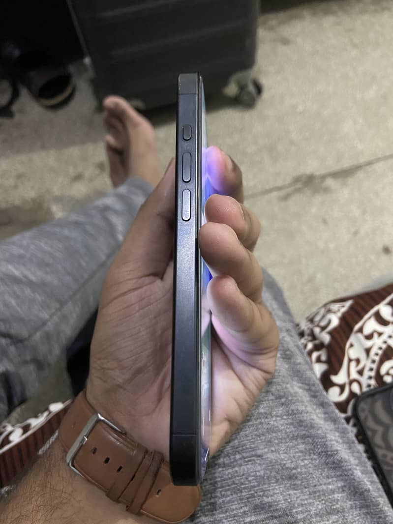 iPhone 15 Pro Display Changed 4