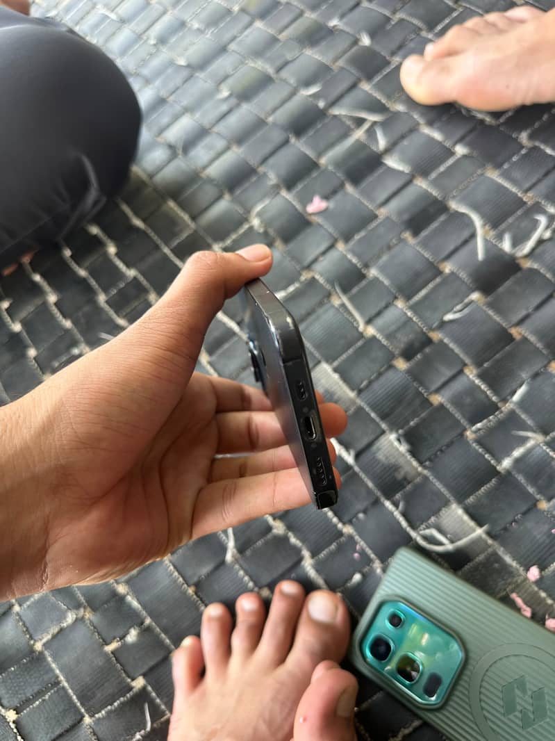 iphone 14 4