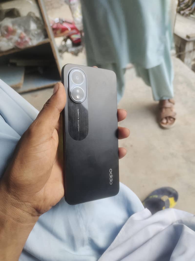 OPPO A18 4