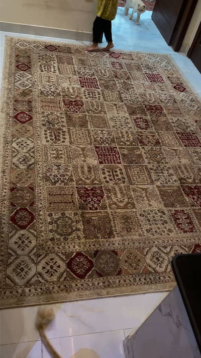 rug brown beige maroon