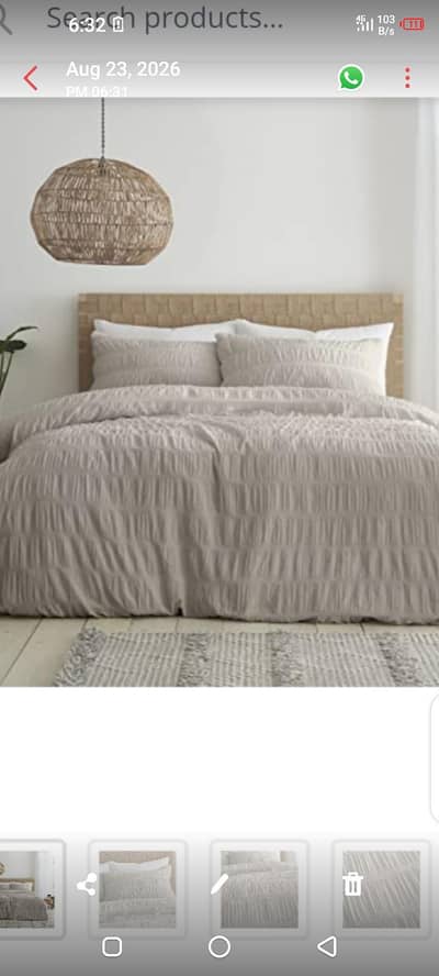 Duvet cover set.