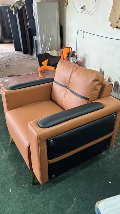 5 Seater Leather Sofa Set - Brown & Black - Rawalpindi