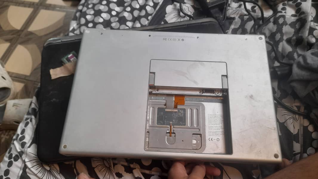 macbook pro 2