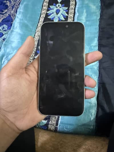 Apple iPhone 15