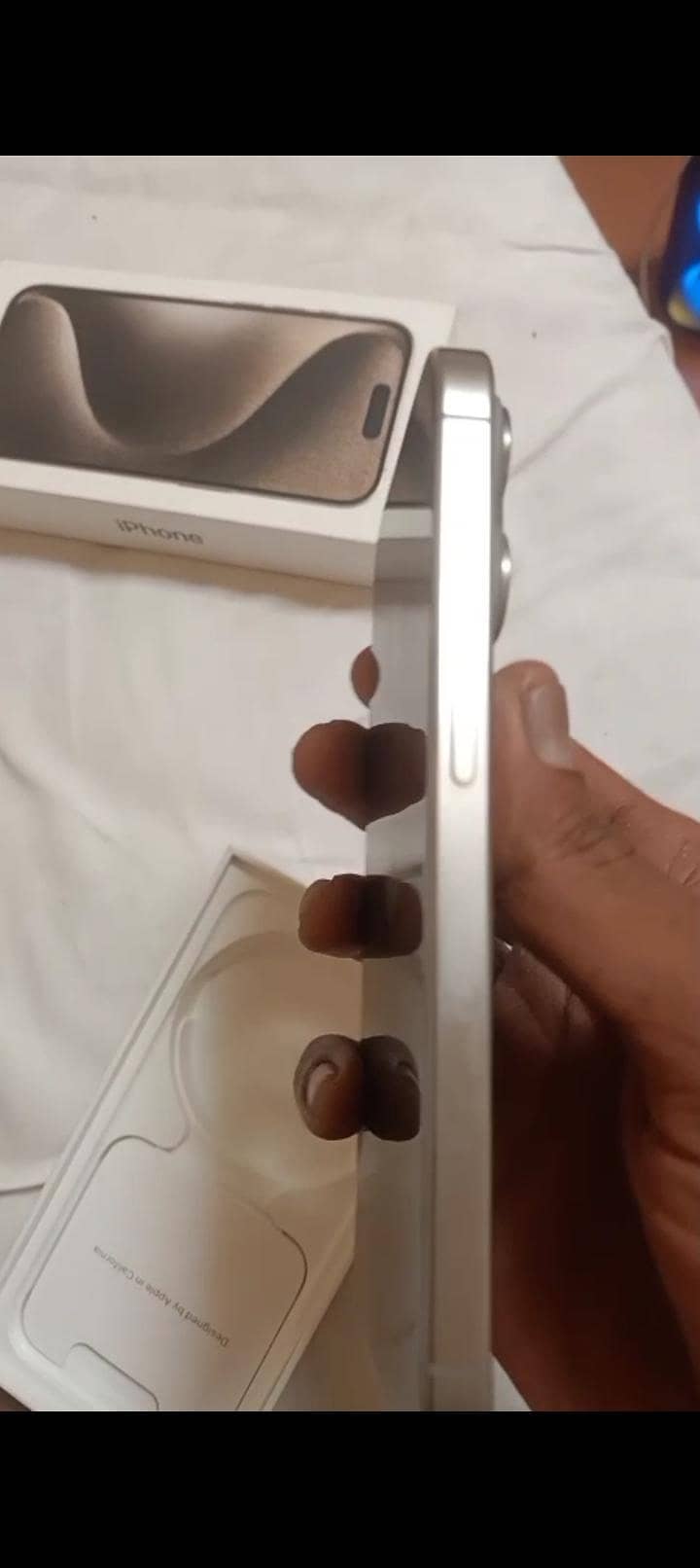 Apple iPhone 15 Pro Max 4