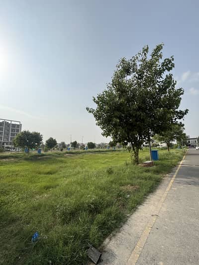 5 MARLA IDEAL LOCATION PLOT FOR SALE BAHRIA ORCHARD