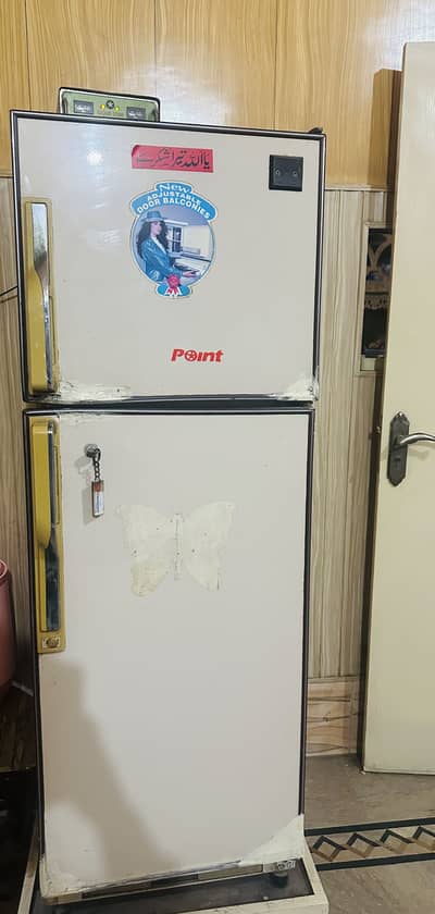Dawlance Refrigerator Used – Excellent Condition 9/10