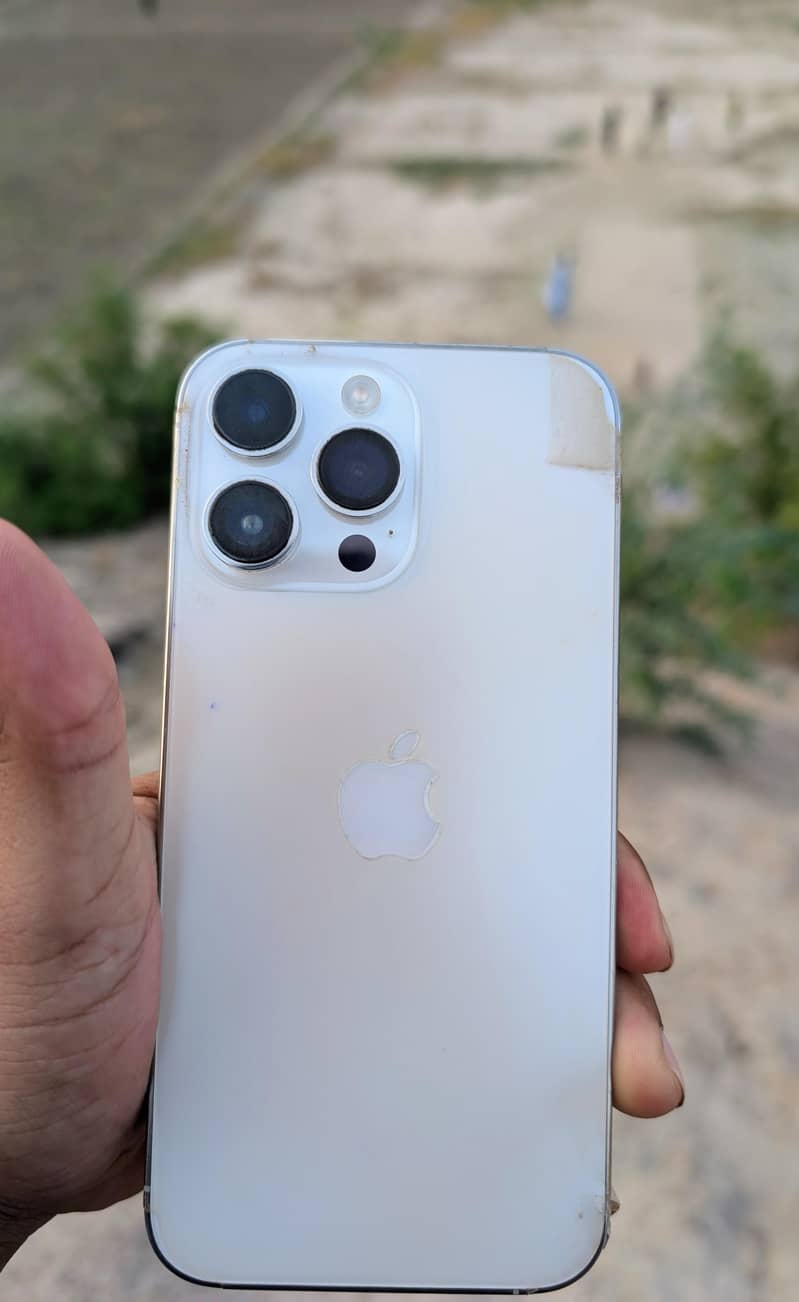 iPhone 14 Pro Max 0