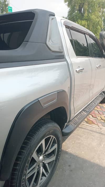 Toyota Revo 2017