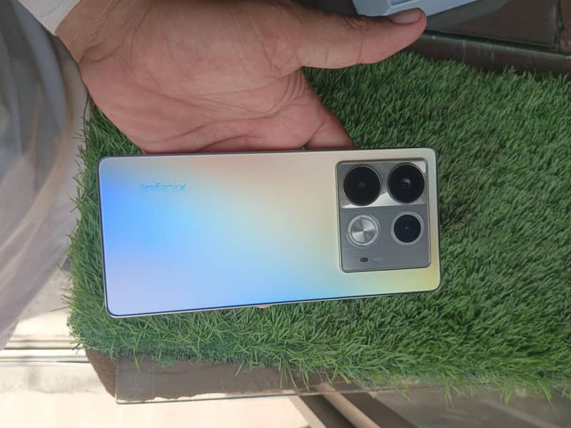 Infinix Note 40 1