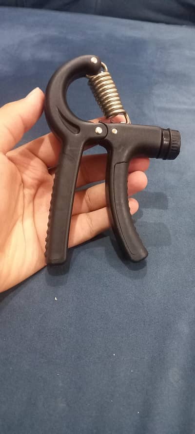 hand gripper