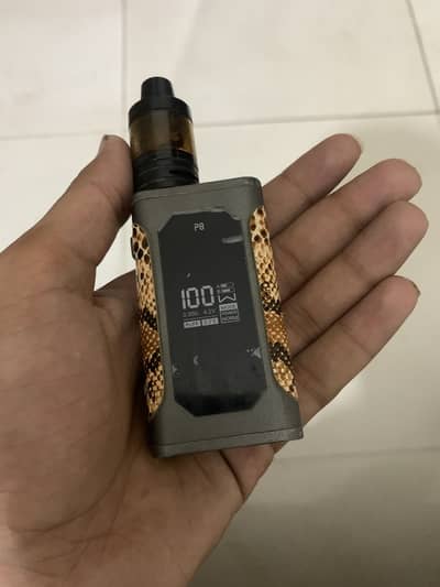 P8 hub