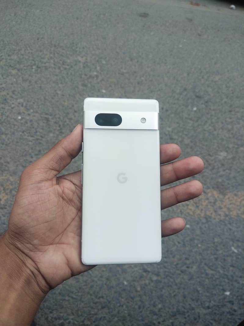 Google Pixel 7a 1