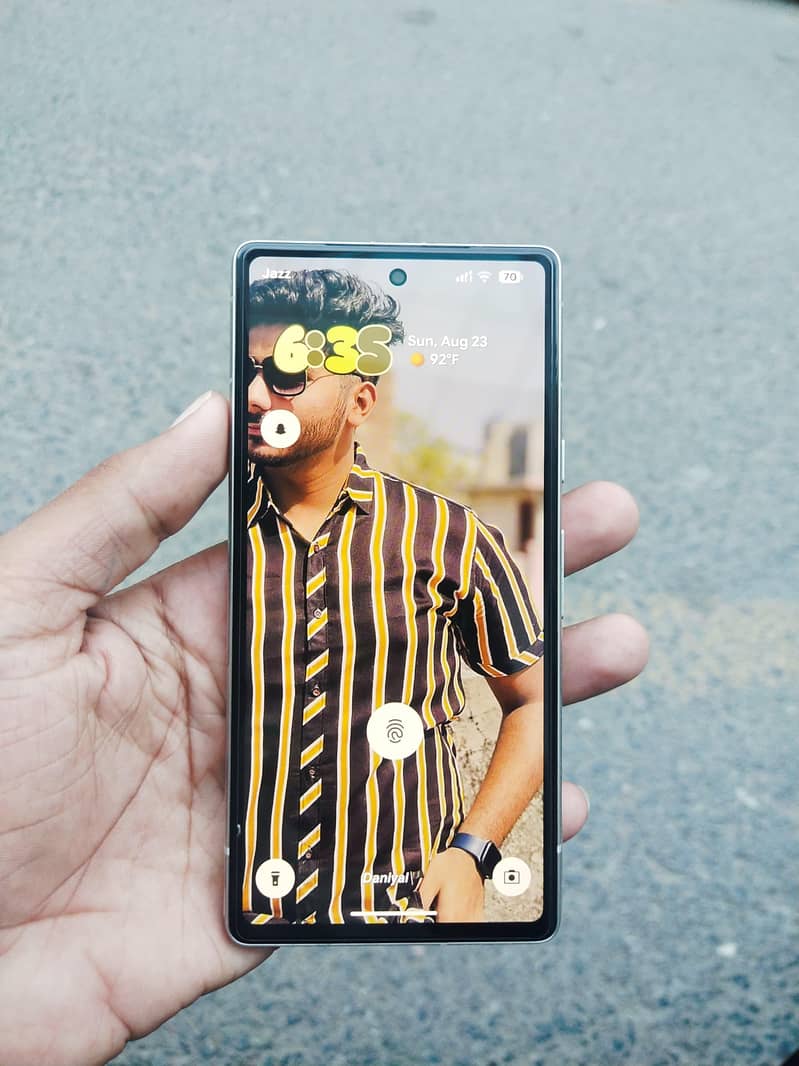 Google Pixel 7a 4
