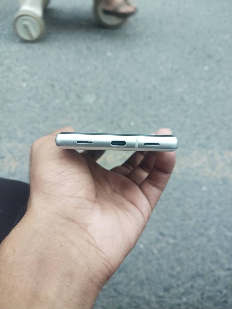 Google Pixel 7a 6