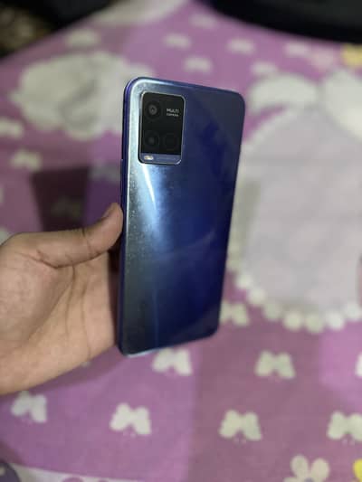 Vivo Y21