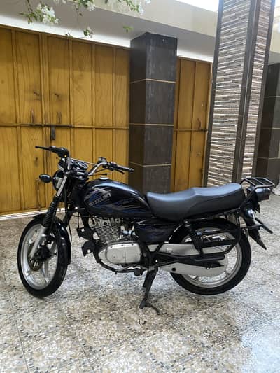 Suzuki gs150