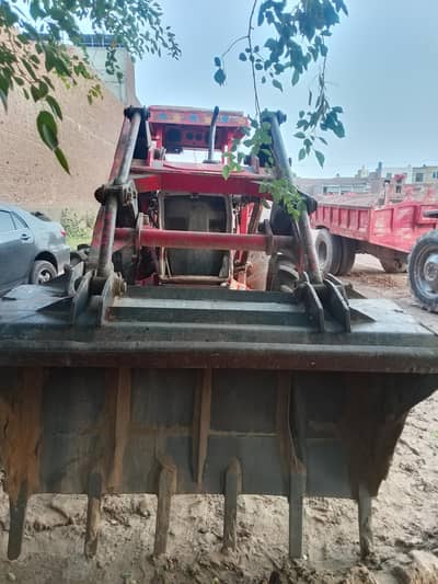 tractor 385 lodar