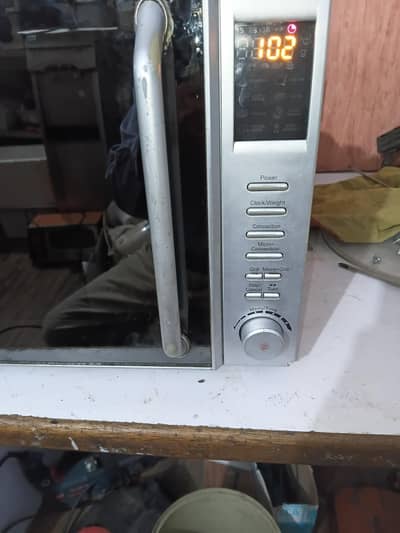 Dawlance Microwave  with Grill