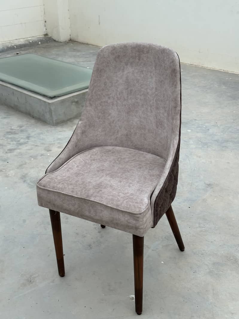 6 Seater DINING TABLE 6