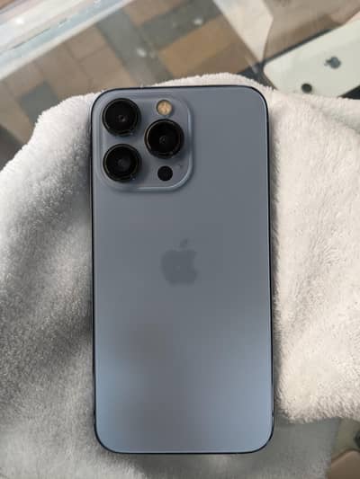 Apple iPhone 13 Pro