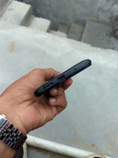 Poco M3