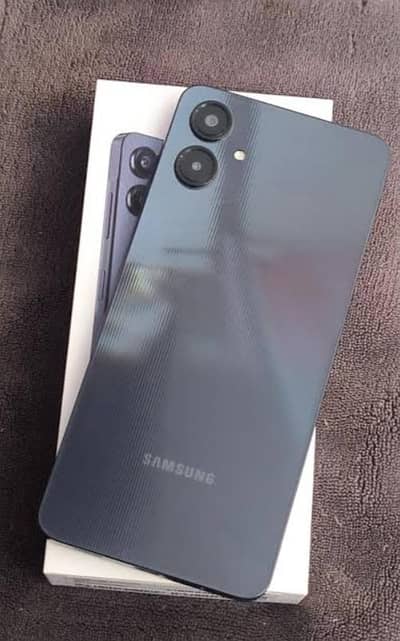 Samsung Mobile A06