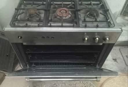 3 burner Gas stove