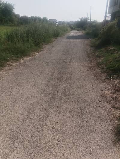I 16/3 30x60 plot for sale