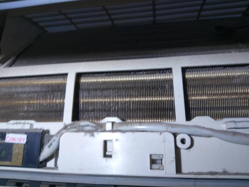 1.5 ton split TCL 4