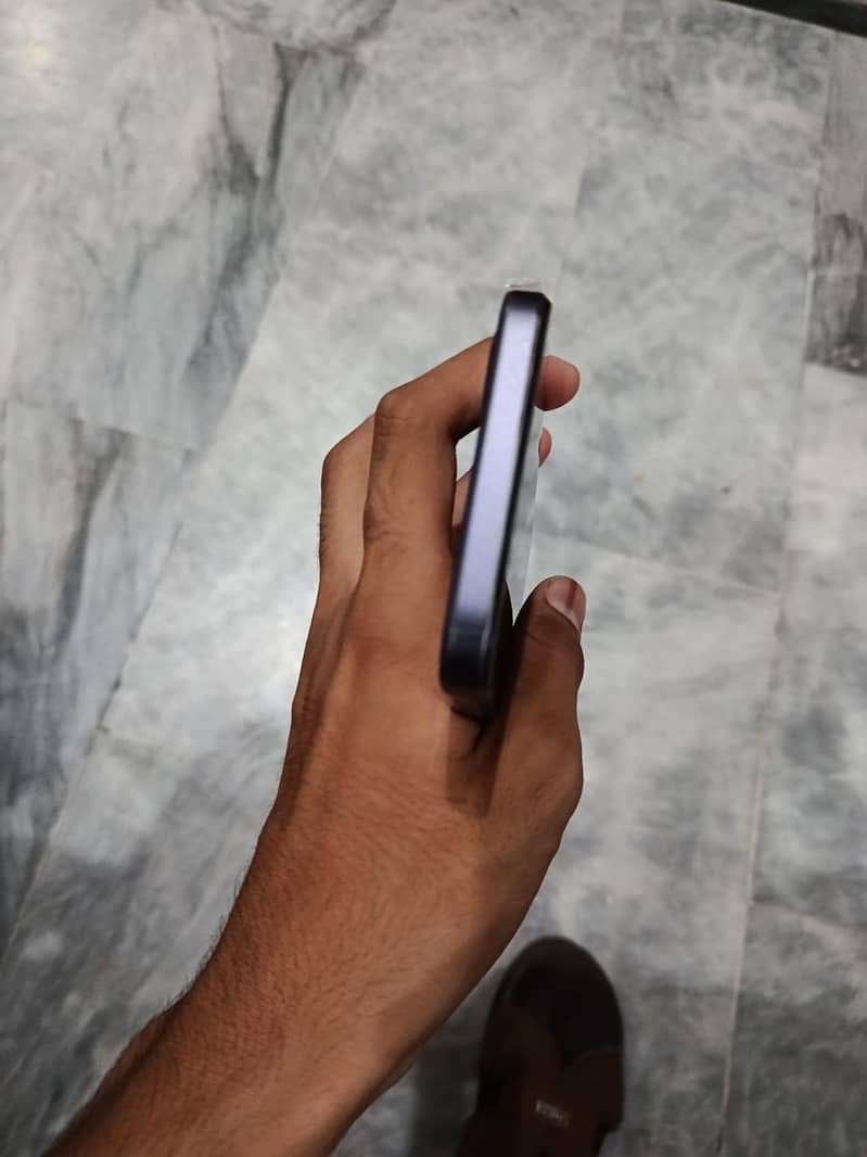 OPPO A6X 1