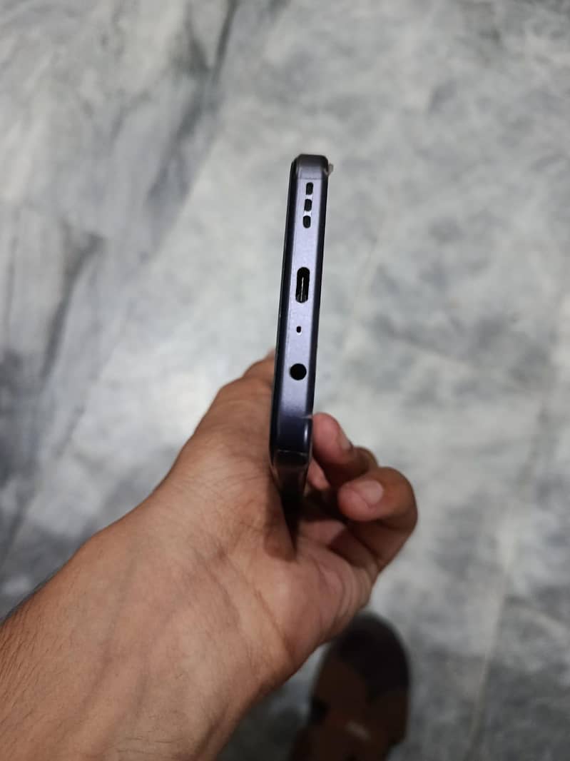 OPPO A6X 4