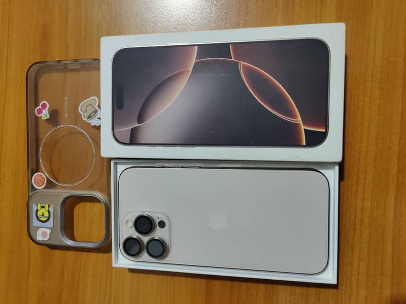 Apple iPhone 16 Pro Max 6
