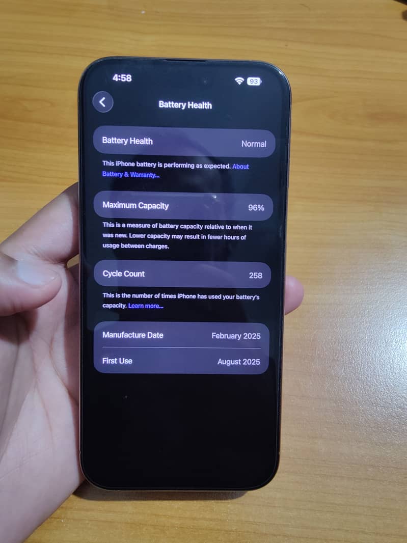 Apple iPhone 16 Pro Max 7