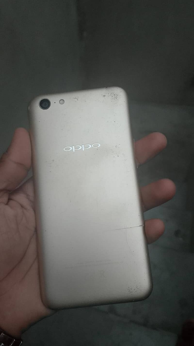 OPPO A71 3
