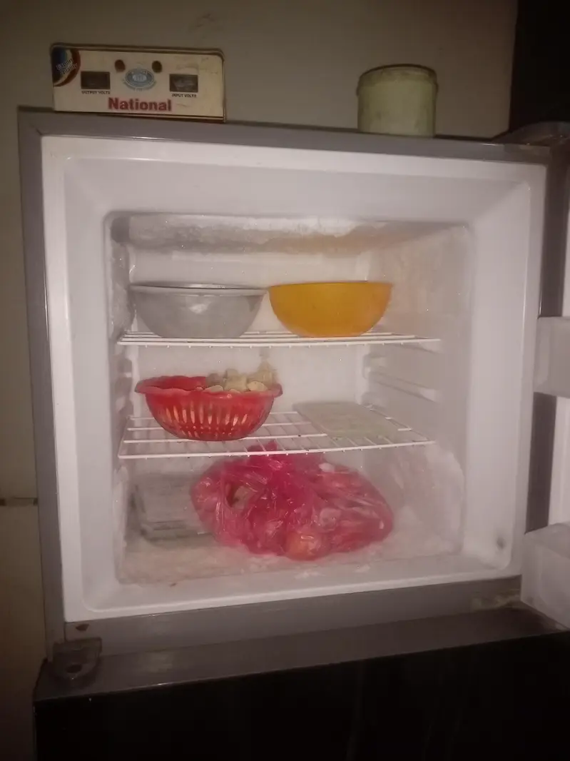 Haier fridge all okay full size — photo 4