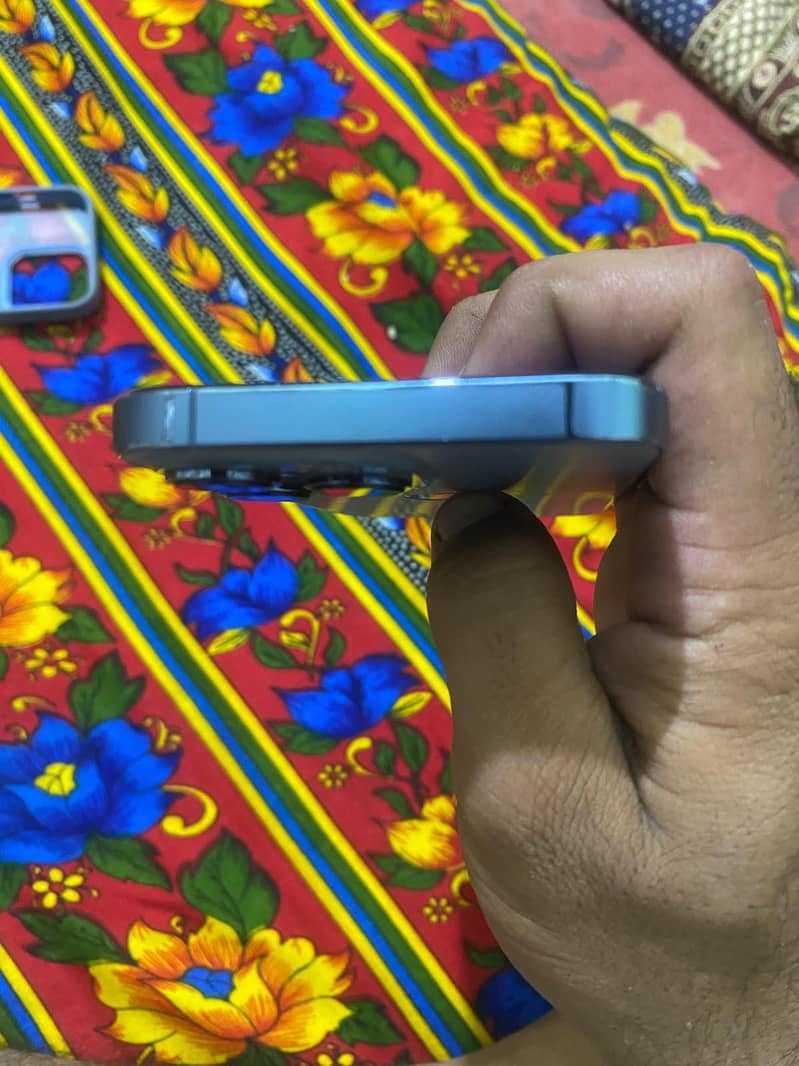 iphone 13pro 3
