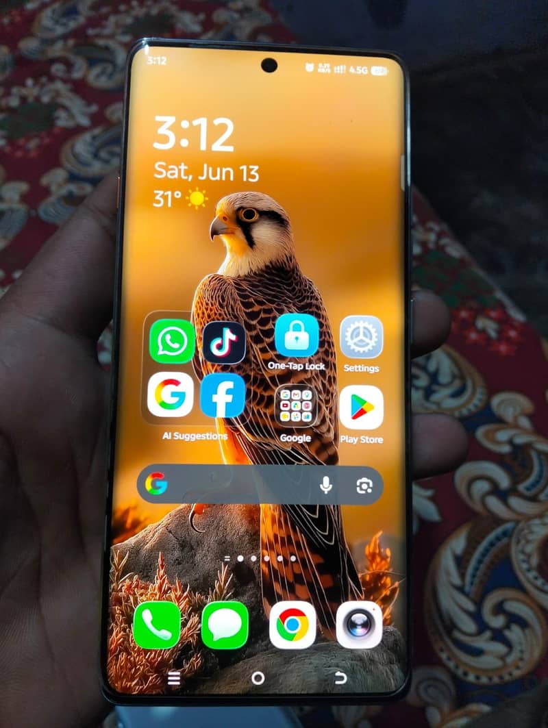 Tecno Camon 40 pro 6