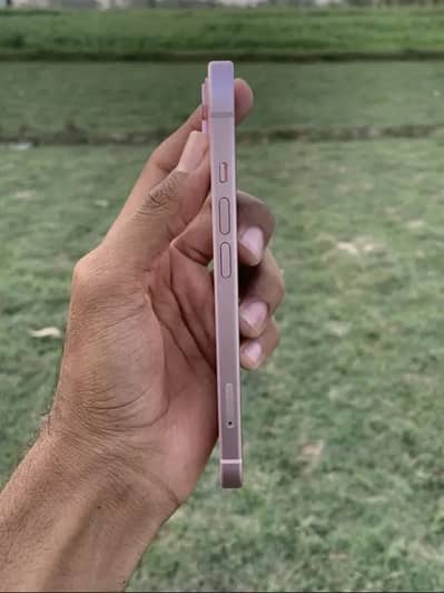 Apple iPhone 15