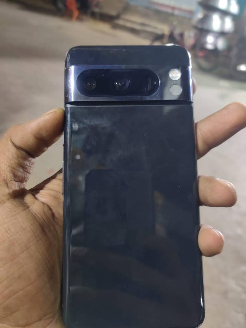 Google Pixel 8 Pro 0