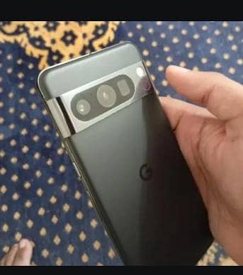 Google Pixel 8 Pro 1