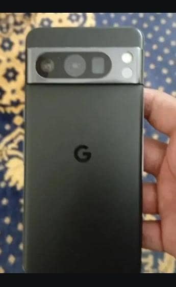 Google Pixel 8 Pro 2