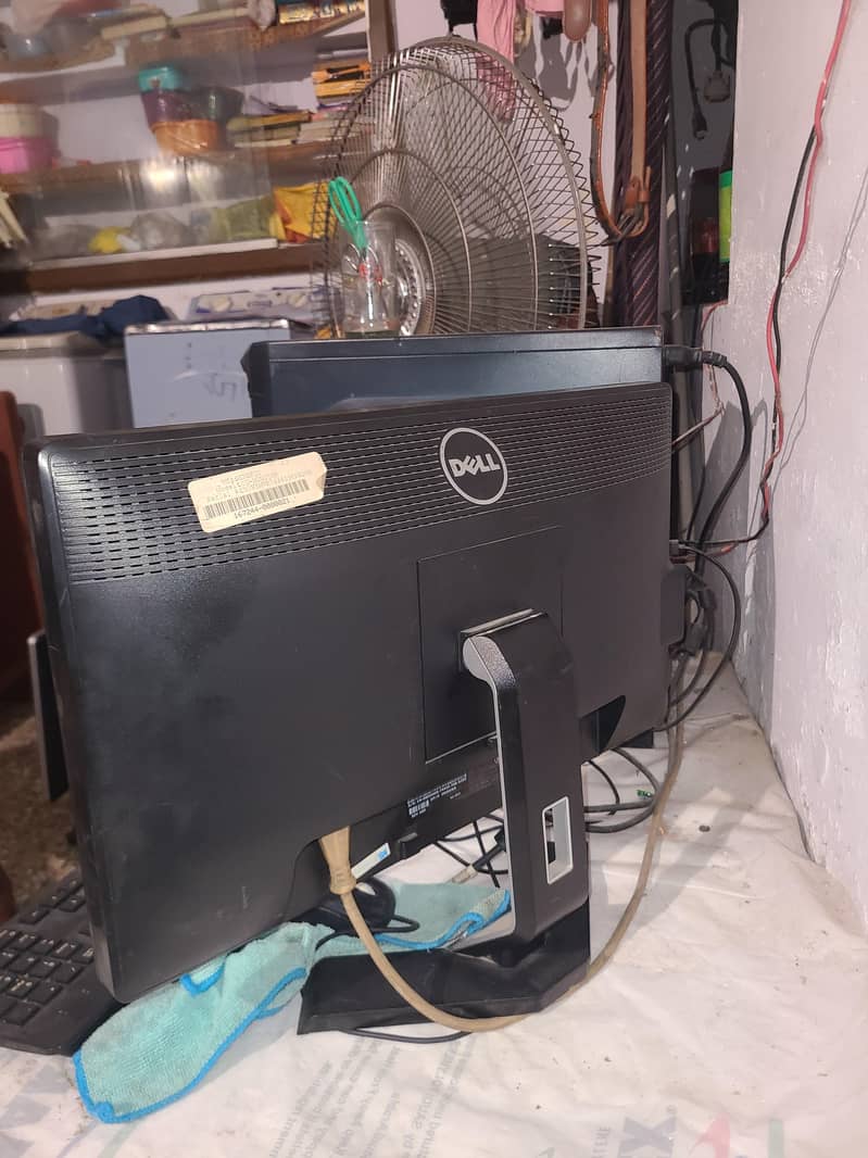 Dell E2016H 6