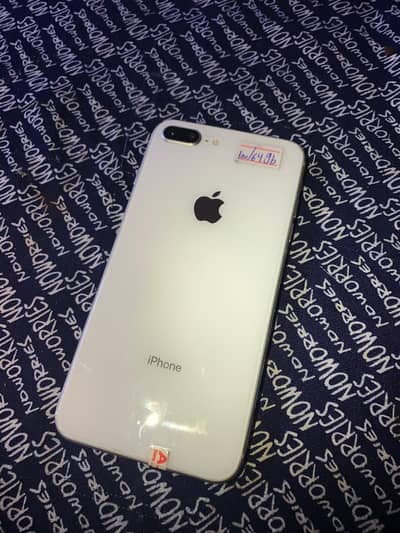 iPhone 8 Plus