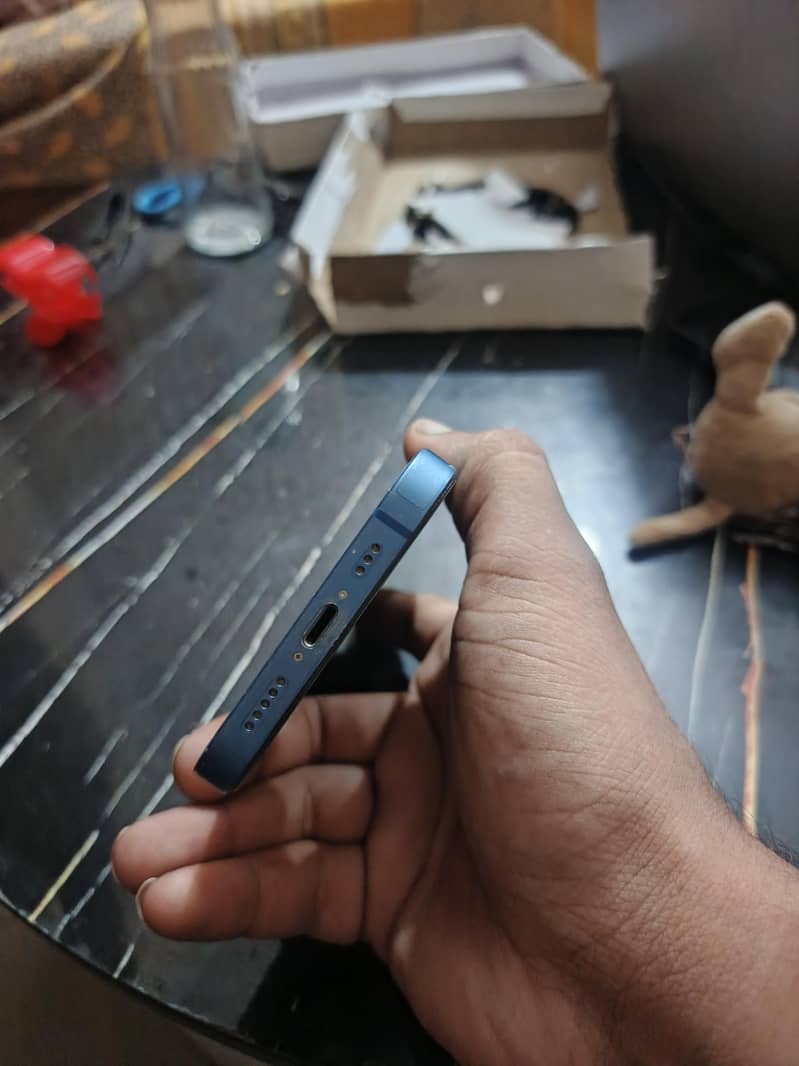iphone 13 4