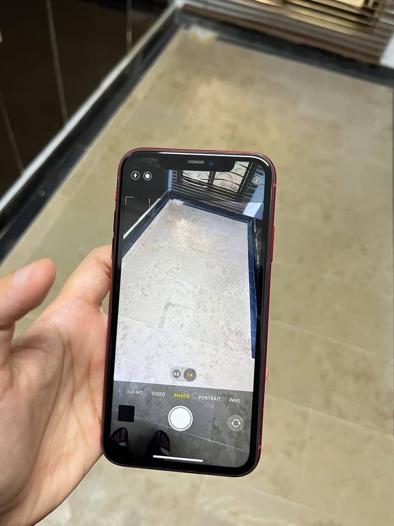 Apple iPhone 11 8