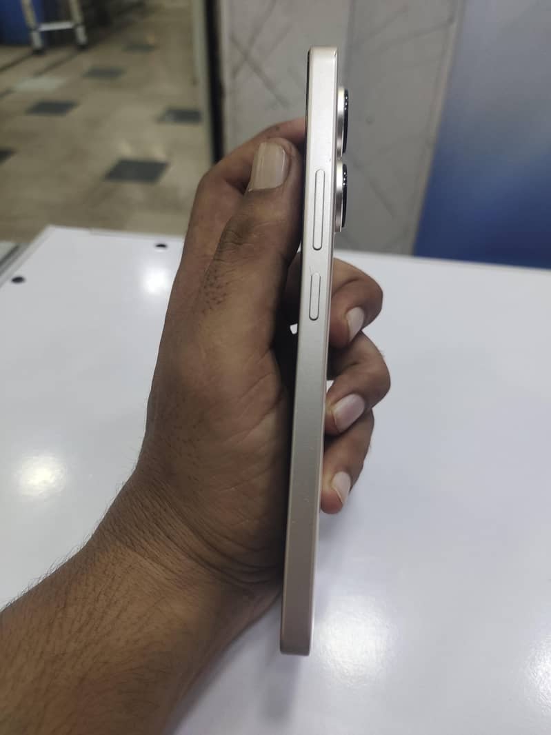 Xiaomi Redmi Note 13 3