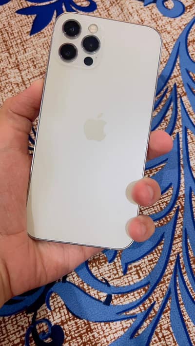 Apple iPhone 12 Pro
