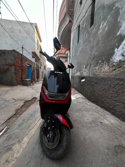 Scooty